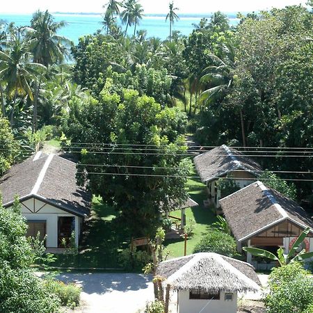 Neptune Diving Resort Santander Ngoại thất bức ảnh